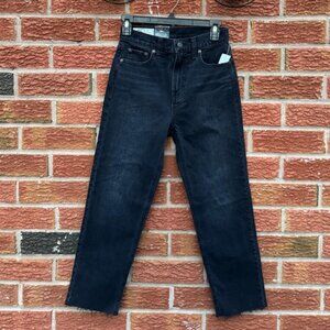 GAP Sky High Rise Cheeky Straight Black Jeans